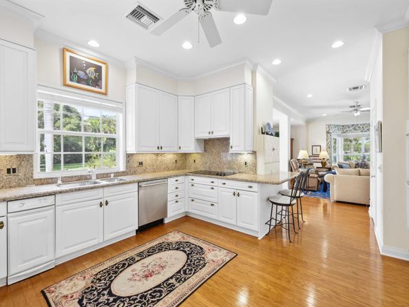 26 Country Road, Village Of Golf FL 33436