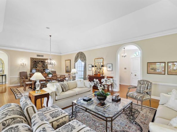 26 Country Road, Village Of Golf FL 33436