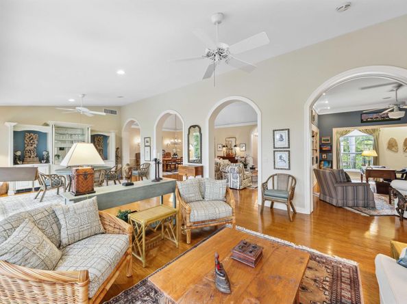 26 Country Road, Village Of Golf FL 33436