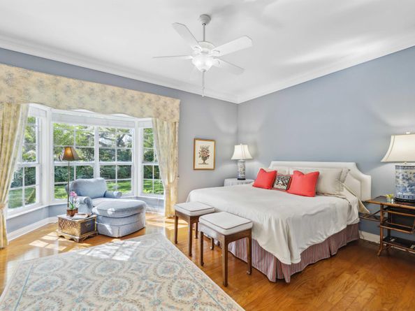 26 Country Road, Village Of Golf FL 33436