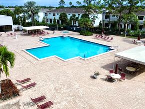4700 Lucerne Lakes Boulevard 408, Lake Worth FL 33467