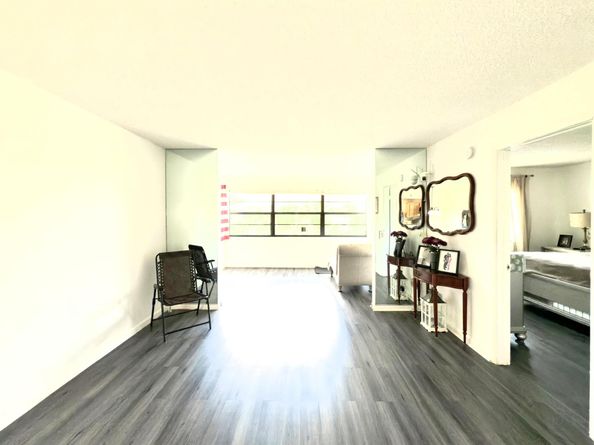 4700 Lucerne Lakes Boulevard 408, Lake Worth FL 33467