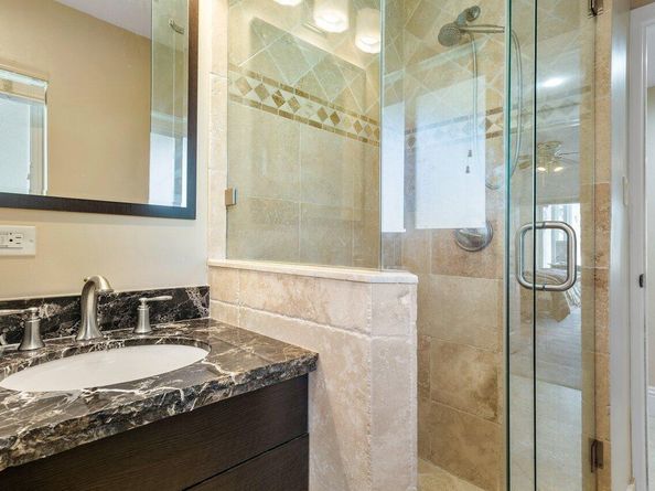 946 Eve Street, Delray Beach FL 33483