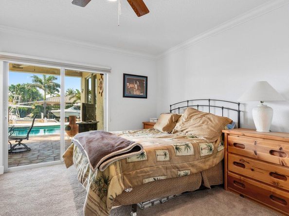 946 Eve Street, Delray Beach FL 33483