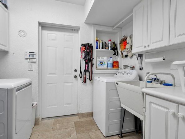 946 Eve Street, Delray Beach FL 33483