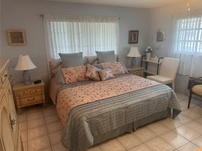 16900 NE 14th Ave 302, North Miami Beach FL 33162