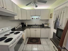 16900 NE 14th Ave 302, North Miami Beach FL 33162