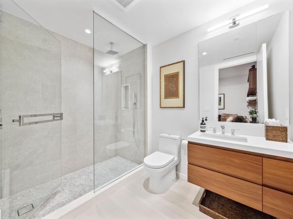 200 SE Mizner Boulevard 407, Boca Raton FL 33432