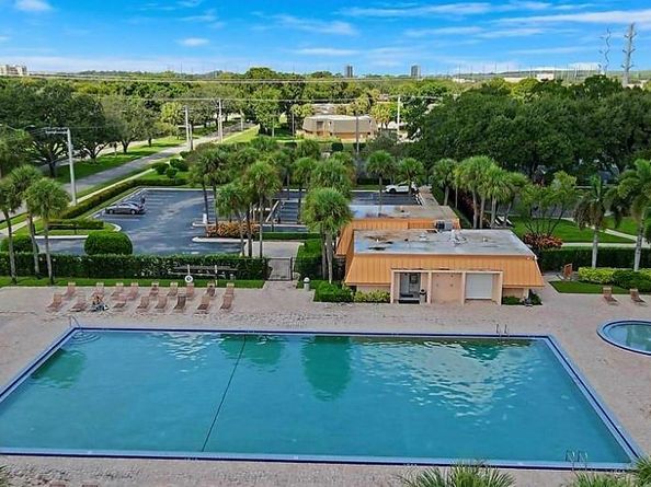 5321 53rd Way 5321, West Palm Beach FL 33409