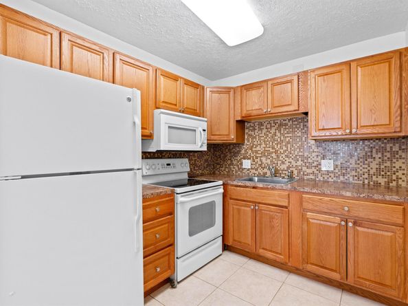 54 Newport C 54, Deerfield Beach FL 33442