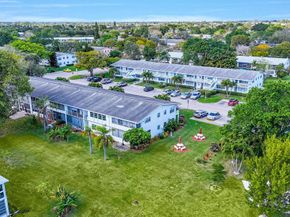 54 Newport C 54, Deerfield Beach FL 33442