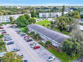 54 Newport C 54, Deerfield Beach FL 33442