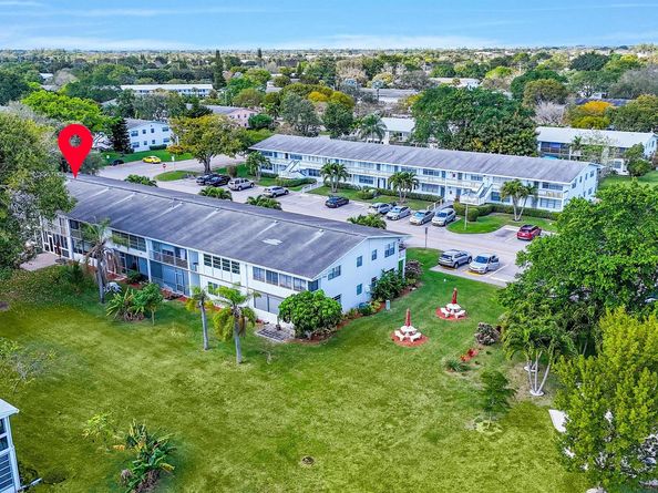 54 Newport C 54, Deerfield Beach FL 33442