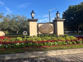 3300 W Rolling Hills Cir 701, Davie FL 33328