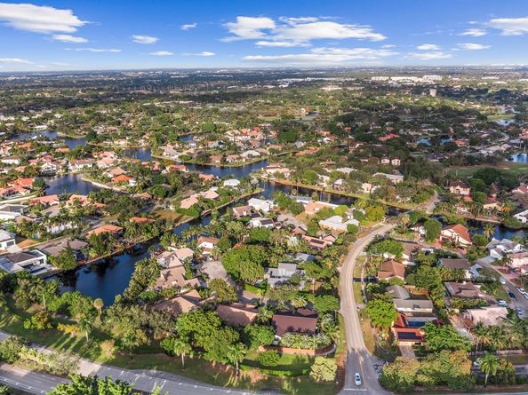 8305 Casa Del Lago F, Boca Raton FL 33433