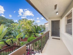 8305 Casa Del Lago F, Boca Raton FL 33433