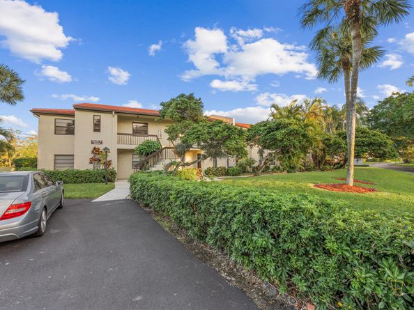 8305 Casa Del Lago F, Boca Raton FL 33433