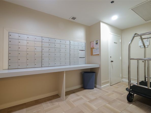 7300 Radice Ct 404, Lauderhill FL 33319