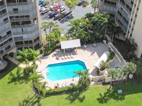 7300 Radice Ct 404, Lauderhill FL 33319