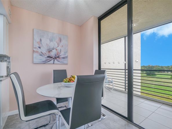 7300 Radice Ct 404, Lauderhill FL 33319