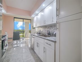7300 Radice Ct 404, Lauderhill FL 33319
