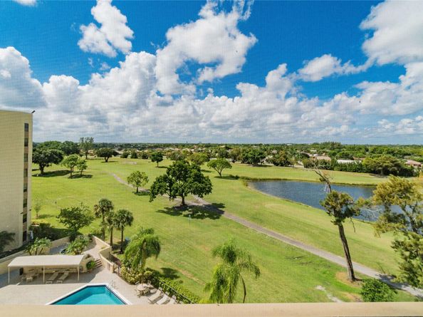 7300 Radice Ct 404, Lauderhill FL 33319