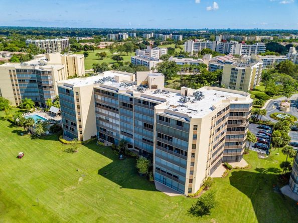 7300 Radice Ct 404, Lauderhill FL 33319