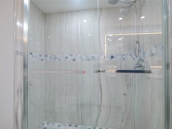 7300 Radice Ct 404, Lauderhill FL 33319