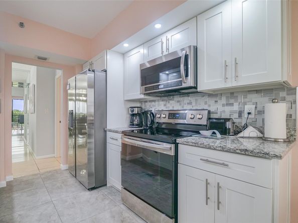 7300 Radice Ct 404, Lauderhill FL 33319