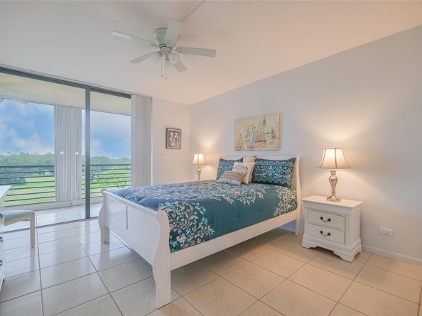 7300 Radice Ct 404, Lauderhill FL 33319