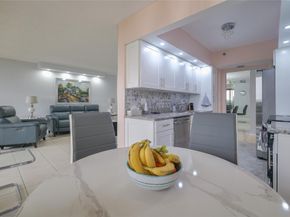 7300 Radice Ct 404, Lauderhill FL 33319