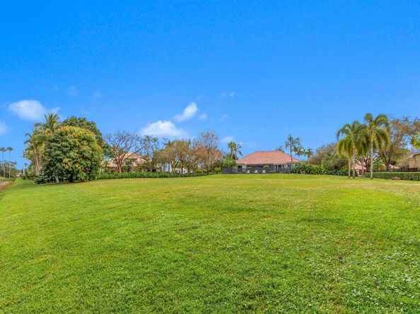 15455 De Havilland Court, Wellington FL 33414