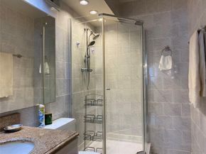 400 Kings Point Dr 1423, Sunny Isles Beach FL 33160