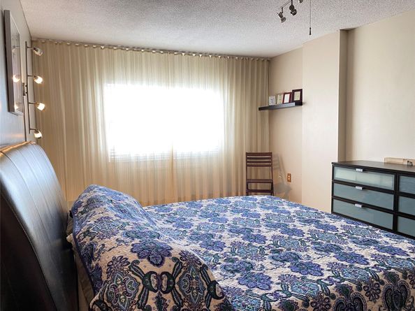 400 Kings Point Dr 1423, Sunny Isles Beach FL 33160