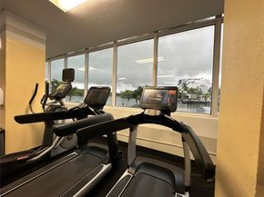 400 Kings Point Dr 1423, Sunny Isles Beach FL 33160