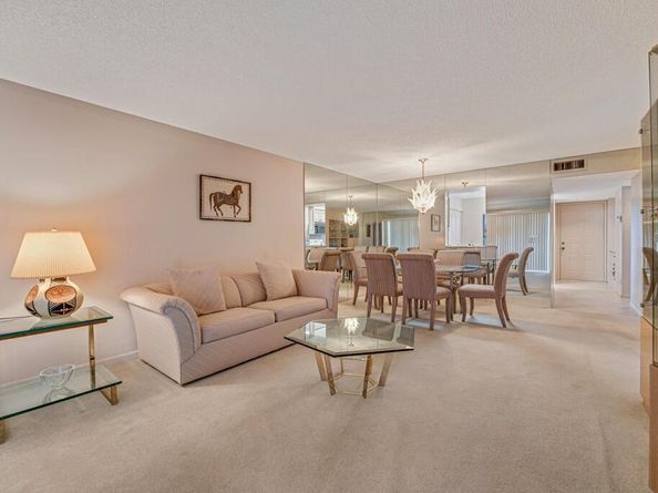 7301 Amberly Lane 407, Delray Beach FL 33446