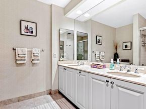 19 Glens Drive W, Boynton Beach FL 33436