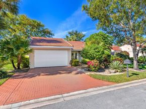 19 Glens Drive W, Boynton Beach FL 33436