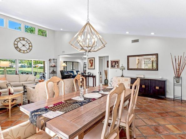 19 Glens Drive W, Boynton Beach FL 33436