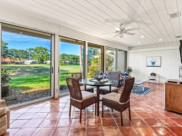 19 Glens Drive W, Boynton Beach FL 33436