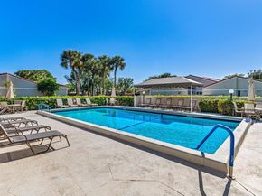 19 Glens Drive W, Boynton Beach FL 33436