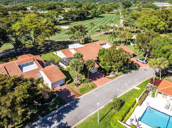 19 Glens Drive W, Boynton Beach FL 33436