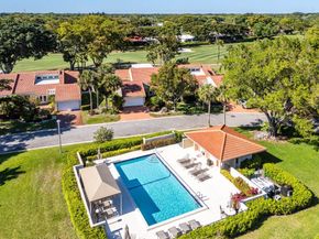 19 Glens Drive W, Boynton Beach FL 33436