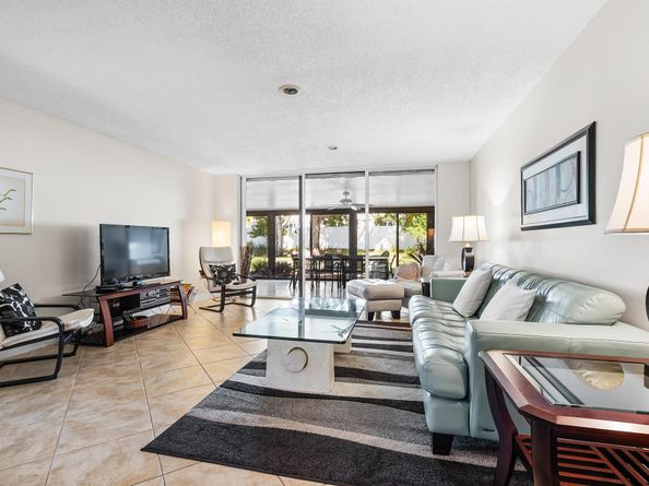4234 Deste Court, Lake Worth FL 33467