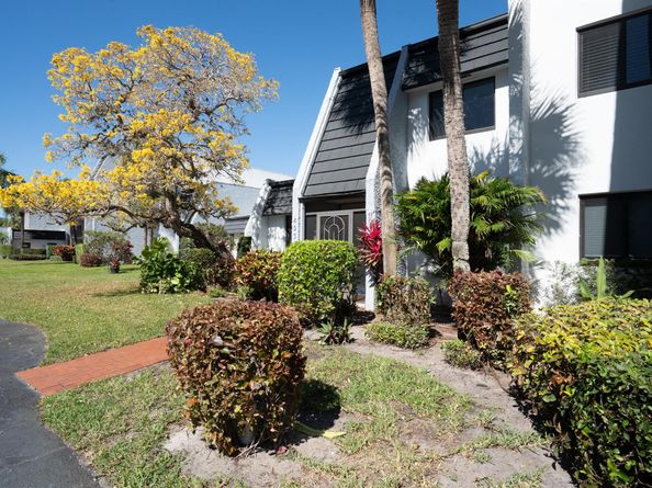 4234 Deste Court, Lake Worth FL 33467