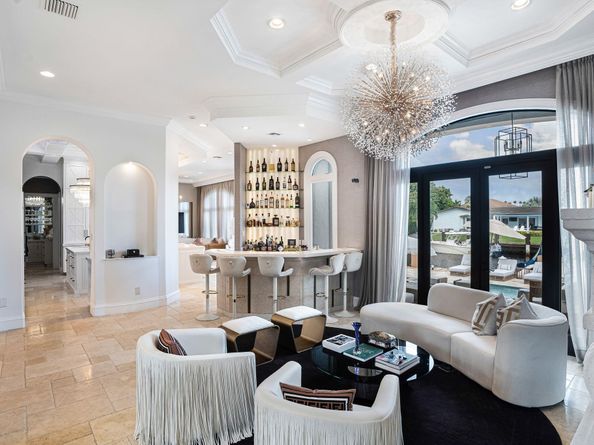 4050 NE 30TH Ave, Lighthouse Point FL 33064