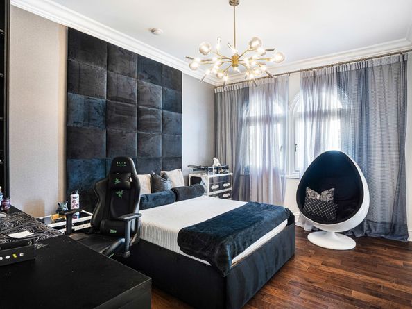 4050 NE 30TH Ave, Lighthouse Point FL 33064