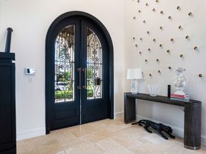 4050 NE 30TH Ave, Lighthouse Point FL 33064