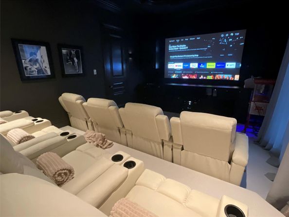 4050 NE 30TH Ave, Lighthouse Point FL 33064