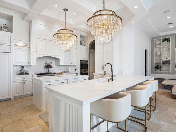 4050 NE 30TH Ave, Lighthouse Point FL 33064